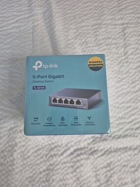 TP-Link TL-SG105, 5 Port Gigabit Unmanaged Ethernet Switch, Network Hub, ….